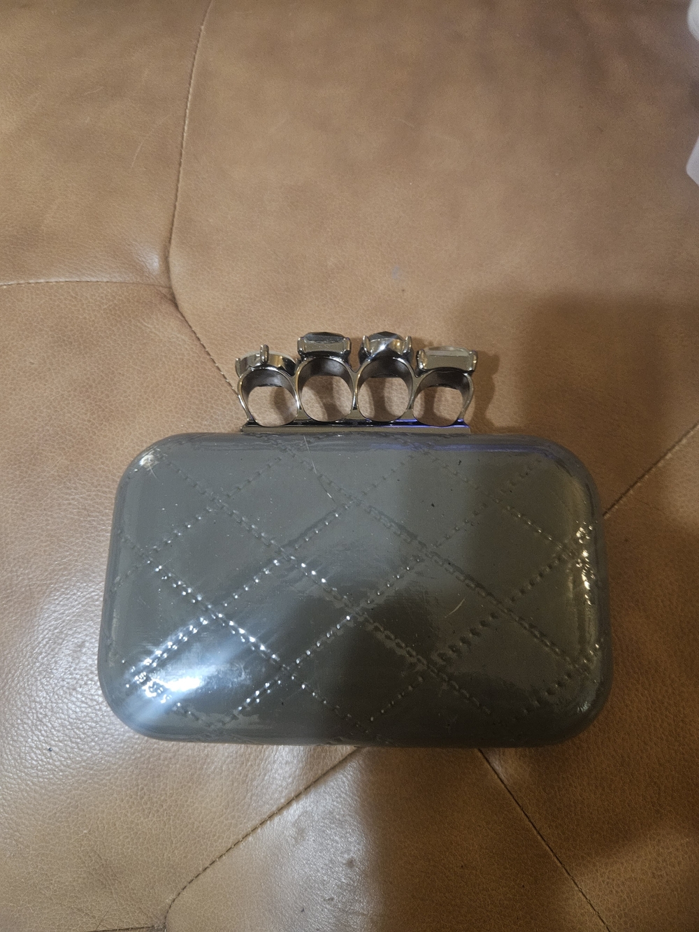Quilted Patent Knuckle Ring Clutch - Olive Green